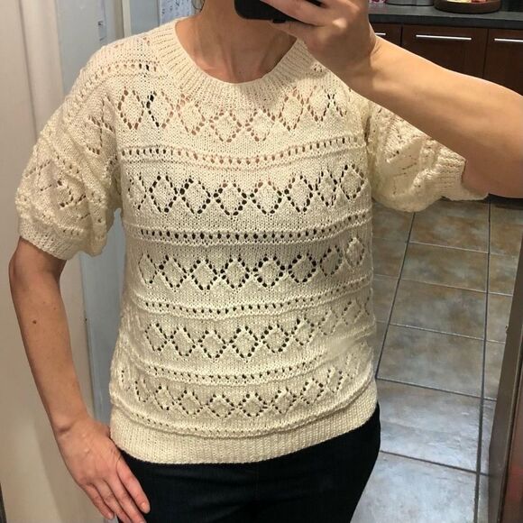 HANDMADE Cream Crochet Knit Short Sleeve Sweater Sz M - Picture 3 of 6